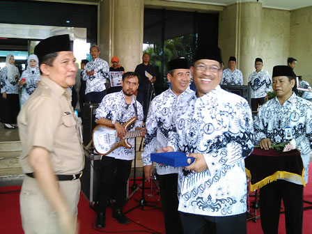 Pencarian PGRI Kaltim - Persatuan Guru Republik Indonesia Cabang Kabupaten Kaltim